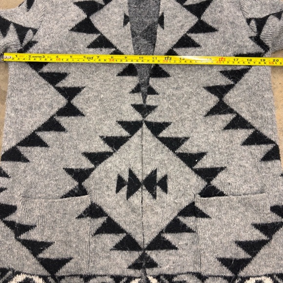 FRYE Womens Small Grey Black Jacquard Aztec Open Front Cardigan Sweater Duster - Picture 9 of 9